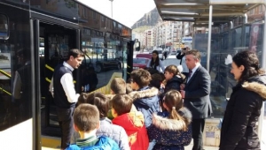Miniklere Toplu Ulaşım Kuralları Eğitimi
