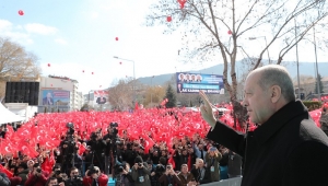Sezen : Afyonkarahisar tarihinin en kalabalık mitingi dün gerçekleştirdi