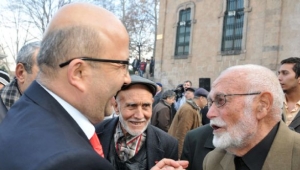 Başkan Çoban : Yaşlılarımız Baş Tacımız