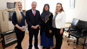 Başkan Saffet Acar Bayan Personellerinin Kadınlar Gününü Kutladı