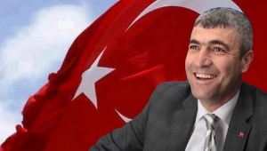 Meydanda gaza gelip beka sorunu yok diyen Bay Bağımsız, canlı yayında soruyu duymazdan geldi