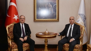 Denizli Valisi Karahan Vali Tutulmaz’a Nezaket Ziyaretinde Bulundu