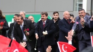 Dinar’da Cumhur İttifakı Adayı Nihat Sarı kazandı