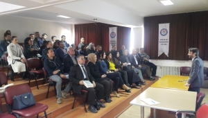 Eğitim-Bir-Sen sınava hazırlık kitabı dağıttı