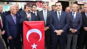 Enerji Bakanı Dönmez, Dinar'da Nihat Sarı'ya Destek İstedi