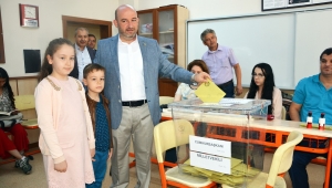 Oy kullanacakları yerler ve saatleri belli oldu