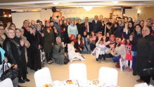 Zeybek'in Hanımeli Çarşı Projesine Kadınlardan Tam Destek