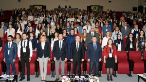 18. Ulusal Hemşirelik Öğrencileri Kongresi Afyonkarahisar’da yapıldı