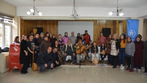 Afyonkarahisar Gençlik Merkezi Huzurevini Ziyaret Etti