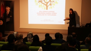 Aile Şirketlerinde Kurumsallaşma Eğitimi Verildi