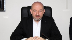 Akparti İl Başkanı Sezen : Zeybek tüm Afyonkarahisar'ın Belediye Başkanıdır