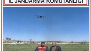 Akşam Sürüden dönmeyen hayvanları jandarma drone ile buldu