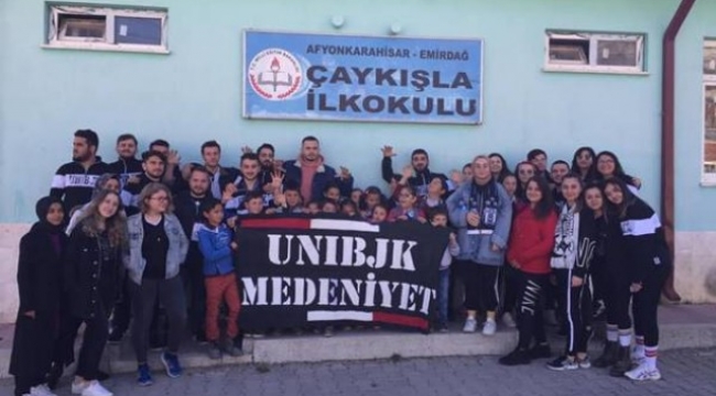 Medeniyet Üniversitesi öğrencilerinden Çaykışla köyüne kütüphane