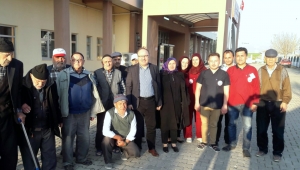 Vali Tutulmaz ve Eşi Huzurevini Ziyaret ettiler