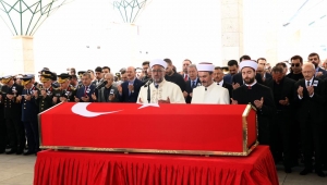 Afyonkarahisarlı Yüzbaşının cenaze töreninde 34 şüpheliye gözaltı