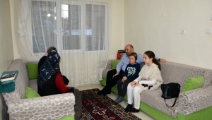 Başkan Sezen orucunu gönül sofrasında açtı