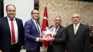 Başkan Zeybek’e Tebrik Ziyaretleri