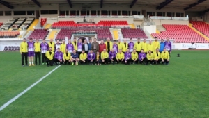 Futbol Ve Dostluk Kazandı