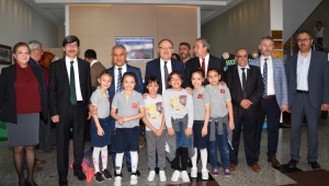 ‘Her Atık Çöp Değildir’ Temalı Sergi Açıldı.