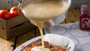 İftar sofralarının en ünlüsü : Bursa Kebabı!