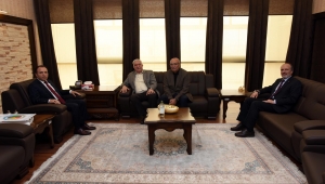 Rektör Karakaş Dernek Yöneticilerini Kabul Etti