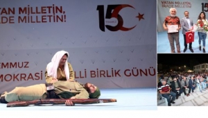 İsmail Gülnar Tiyatrosu'ndan Muhteşem Gösteri