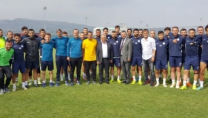 Başkan Zeybek Afjet Afyonspor Antrenmanı İzledi