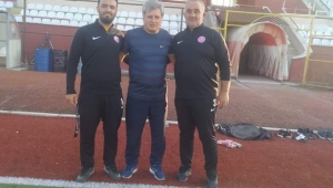Sandıklıspor’da Teknik Kadro Belli Oldu.