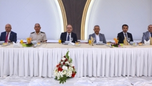 Vali Tutulmaz’dan Vali Yardımcıları ve Kaymakamlara Veda Yemeği