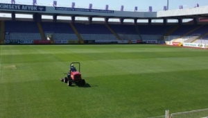 Zafer Stadyumu Bakıma Alındı