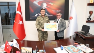 Afyon Eğitim Vakfı’na İki Önemli Ziyaret