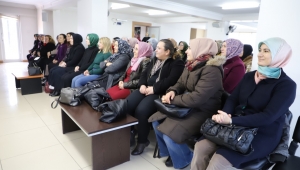 AK Kadınlar istişare toplantısında bir araya geldi