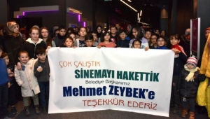 Başkan Zeybek’in Tatil Hediyesi ‘Rafadan Tayfa’ Çocuklarla buluştu