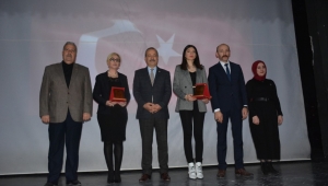 Taytak Ülkü Ocaklarının Paneline katıldı