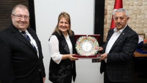 Türk Yemekleri Uzmanı Sahrap Soysal’dan Ziyaret