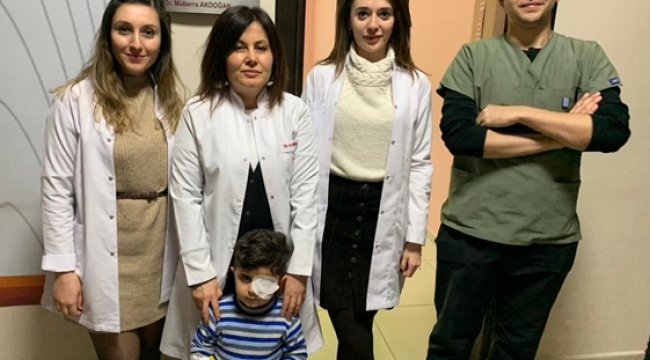 Görme Kaybı Olan Çocuk Hastamız AFSÜ Göz Kliniğinde Sağlığına Kavuştu