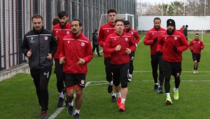 Uşaklar Afjet Afyonspor maçına 30 bin taraftar toplayarak destan yazacakmış