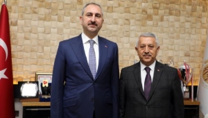 Adalet Bakanı Abdülhamit Gül’den Ziyaret