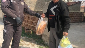 Afyonkarahisar'da Yaşlı Vatandaşların İhtiyaçları Gideriliyor.