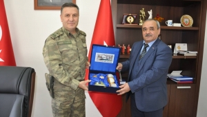 Başkan Şahin, Tuğgeneral Osman Alp’i Ziyaret Etti