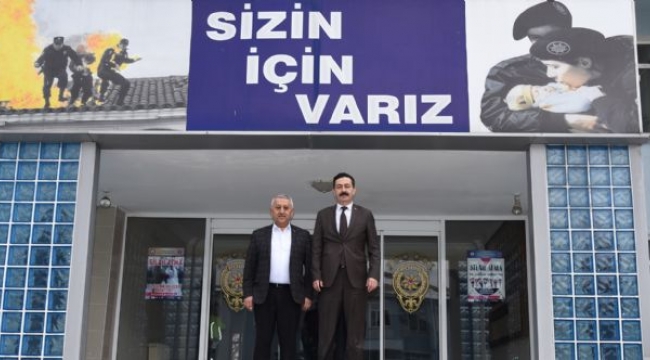 Başkan Zeybek'ten Emniyet Müdürü Ali Temiz’e İade-İ Ziyaret