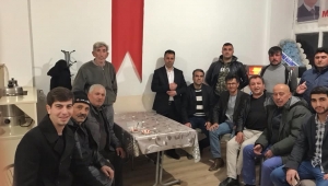 Emirdağ Ülkü Ocakları evde kalanlara yardımcı oluyor