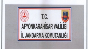 Son Dakika…..Afyonkarahisar’da polis bir kişide 5 tane silah yakaladı satıyor mu kullanıyor mu ?