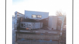 Son Dakika…..Kendi evinden yükler gibi hırsızlık malzemelerini yüklerken yakalandı