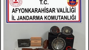 Son Dakika….Sürücüsünü darp ederek aracı yağmalayanlar yakalandı 3 gözaltı var