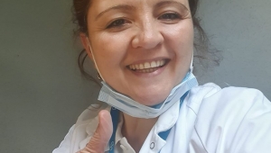 Yurtdışında yaşayan Emirdağlı Prof.Dr.Sevilay Altıntaş'tan hemşehrilerine Coronovirüs çağrısı