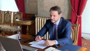 Bakan Albayrak’tan ‘1 milyon yazılımcı’ müjdesi