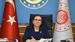 Bakan Pekcan : Türk şoförlerin Türkiye'ye girişlerinde 14 günlük karantina süresini beklemeden tekrar yurt dışına çıkmalarına izin verilecek