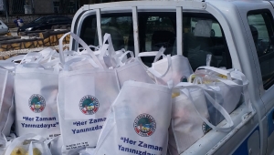 Başkan Erol hastalara moral verdi