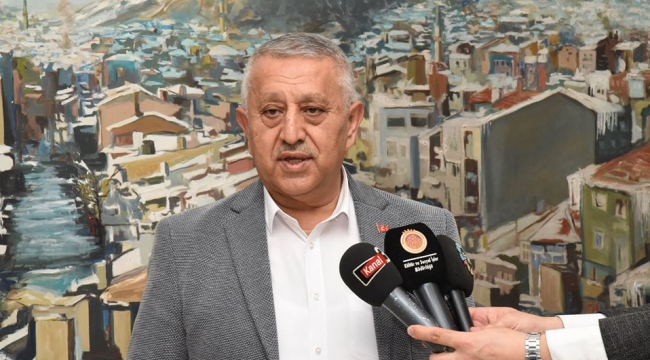 Belediye Başkanı Zeybek'ten Erenlerdeki Mülk Sahiplerine Çağrı : Kiraları Erteleyin 